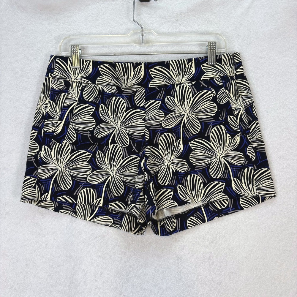 NWT J.Crew Women's Size 6 Black/White City Fit Chino Floral Shorts 4" inseam